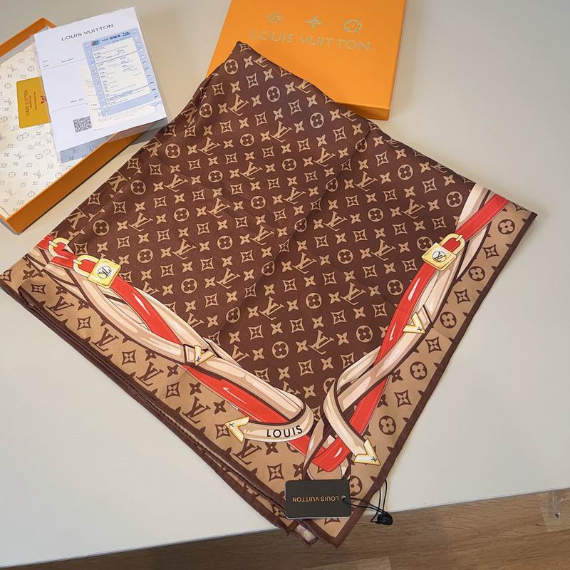 LV silk scarf hm (400)