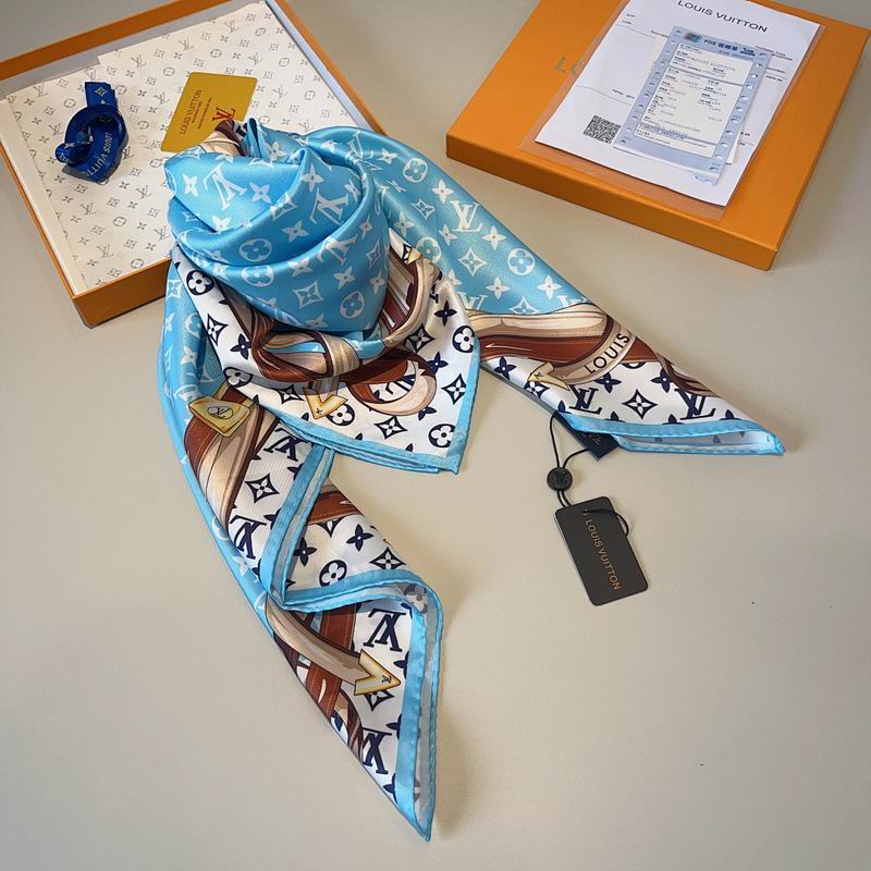 LV silk scarf hm (404)