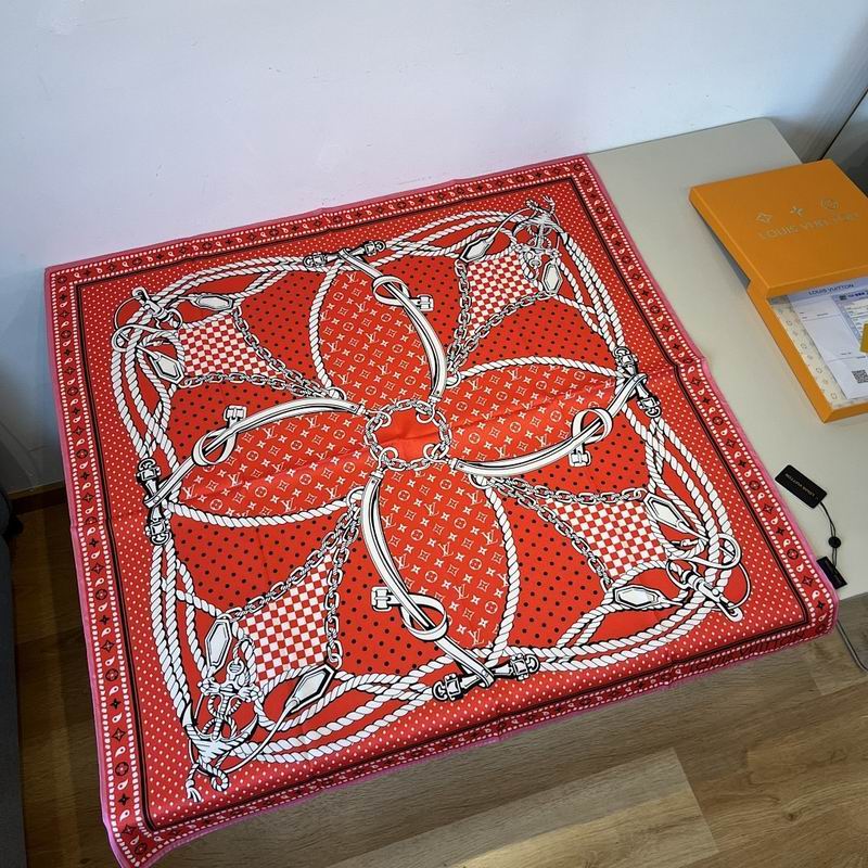 LV silk scarf hm (41)