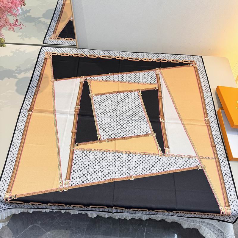 LV silk scarf hm (431)