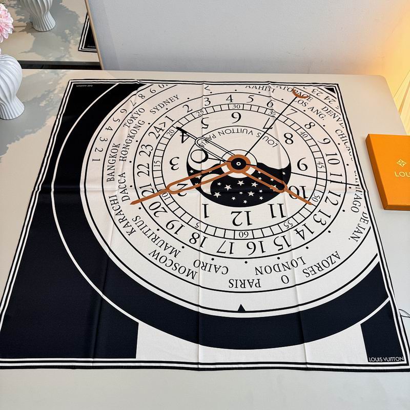 LV silk scarf hm (435)