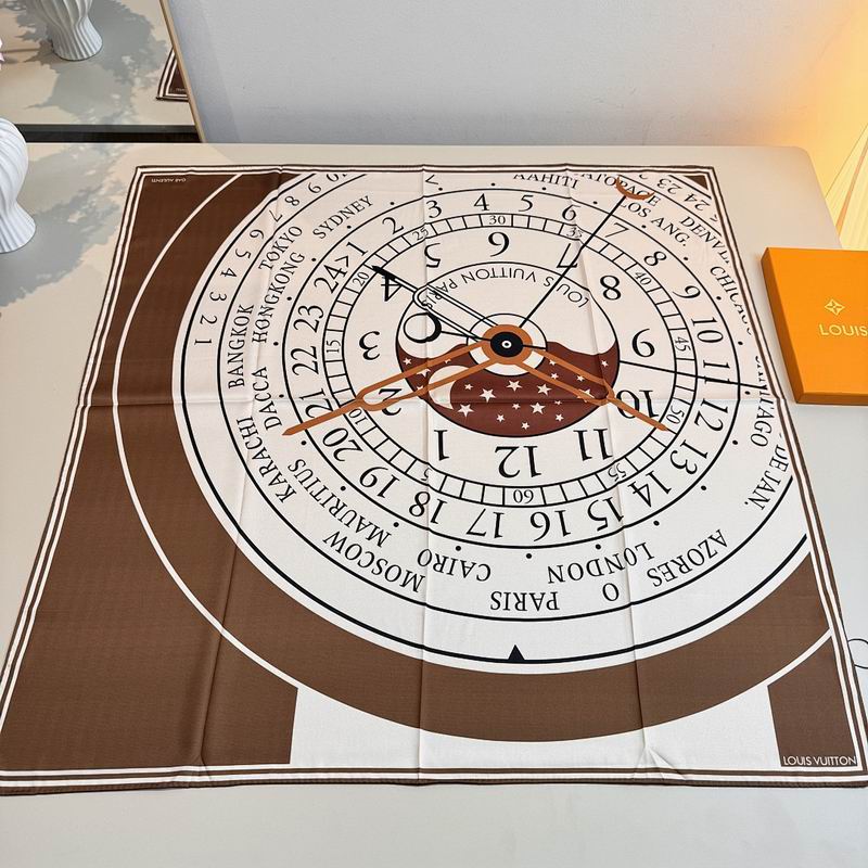 LV silk scarf hm (438)