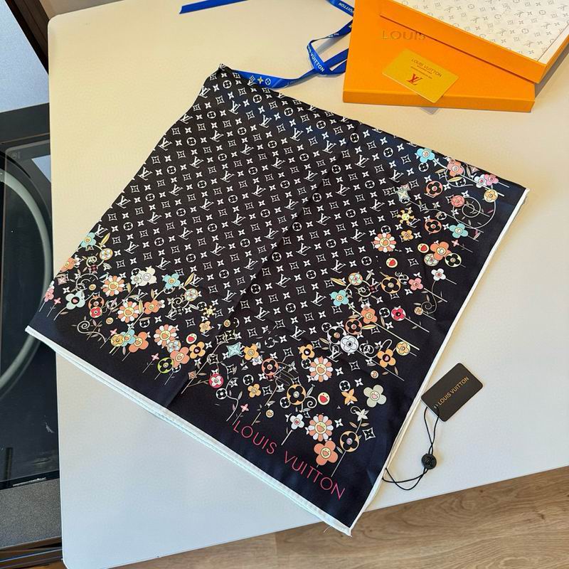 LV silk scarf hm (443)