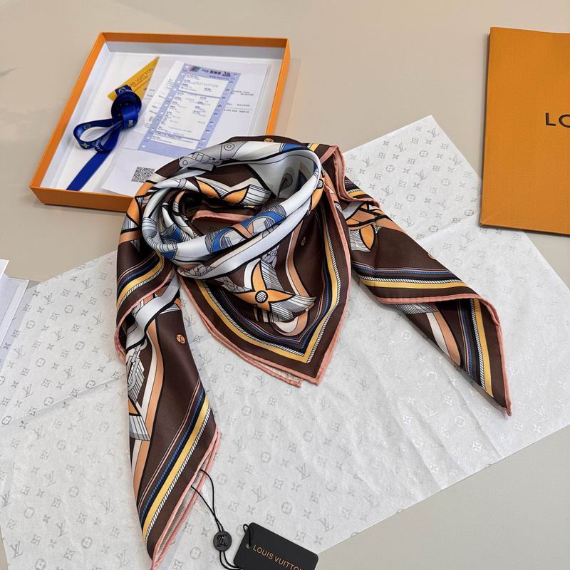 LV silk scarf hm (467)