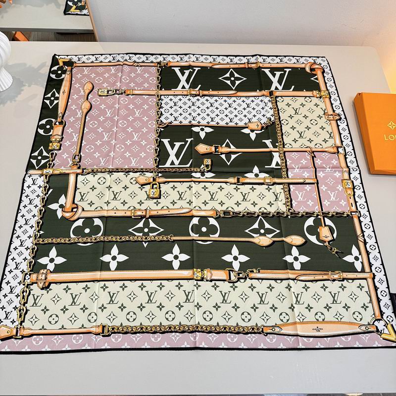 LV silk scarf hm (478)