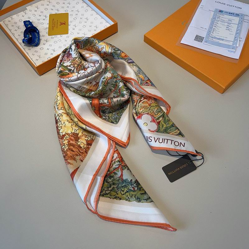 LV silk scarf hm (497)