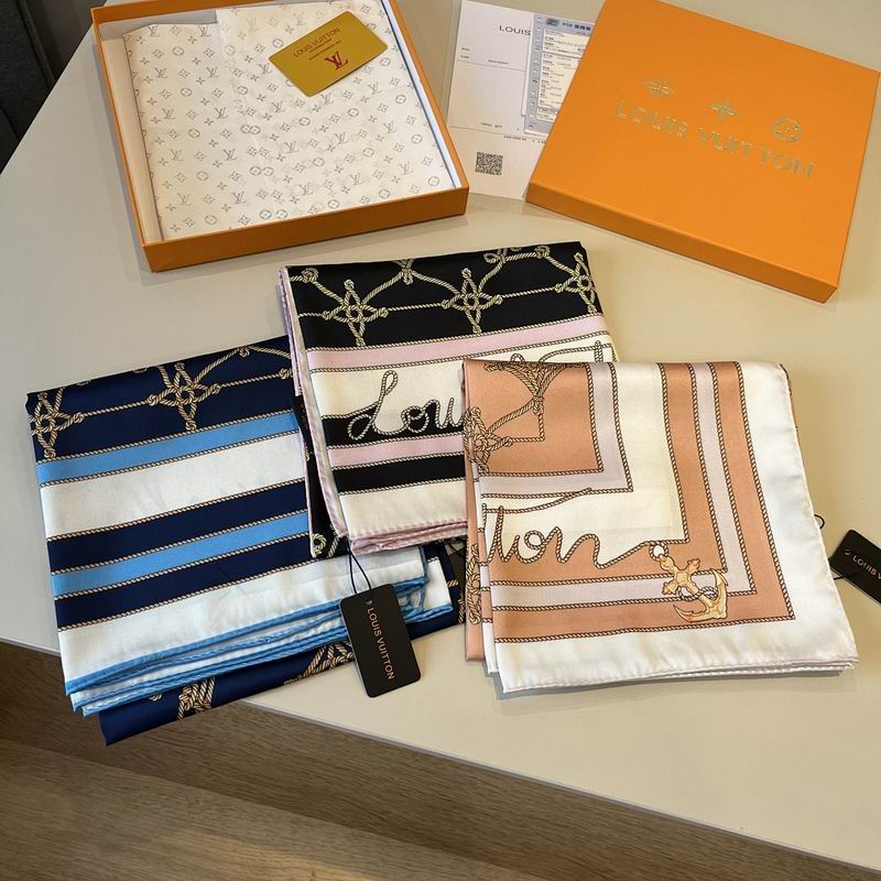 LV silk scarf hm (55)