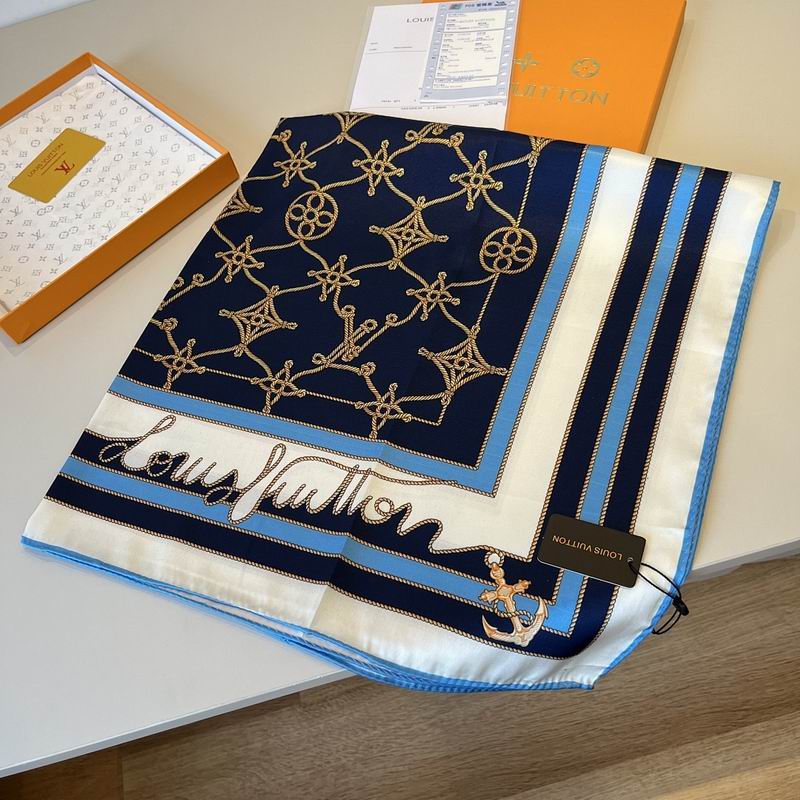 LV silk scarf hm (57)