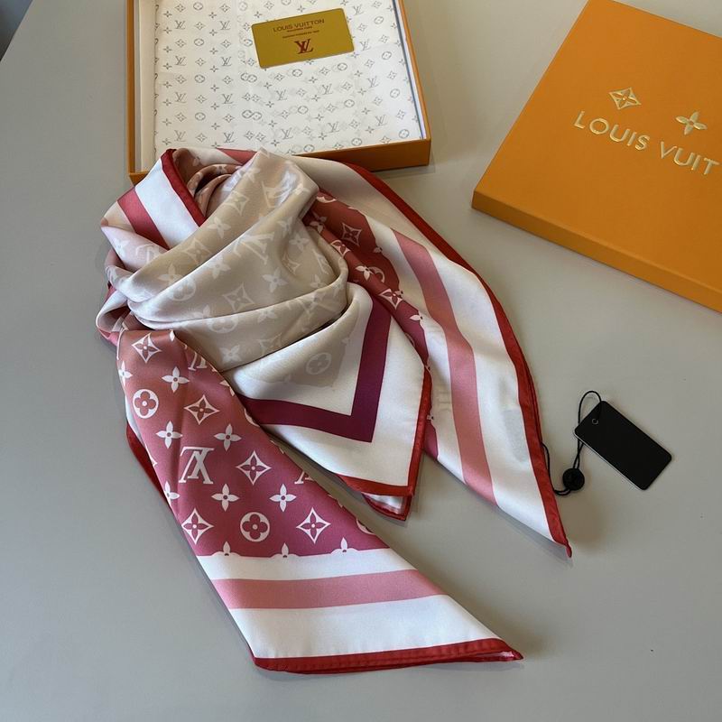LV silk scarf hm (70)