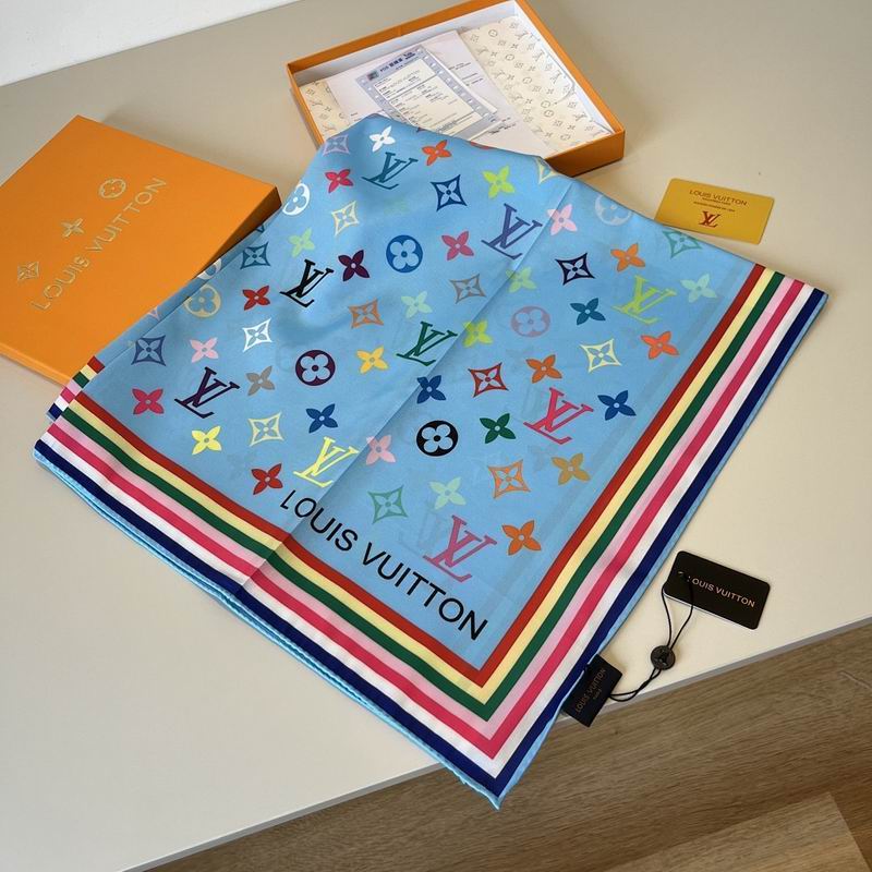 LV silk scarf hm (83)