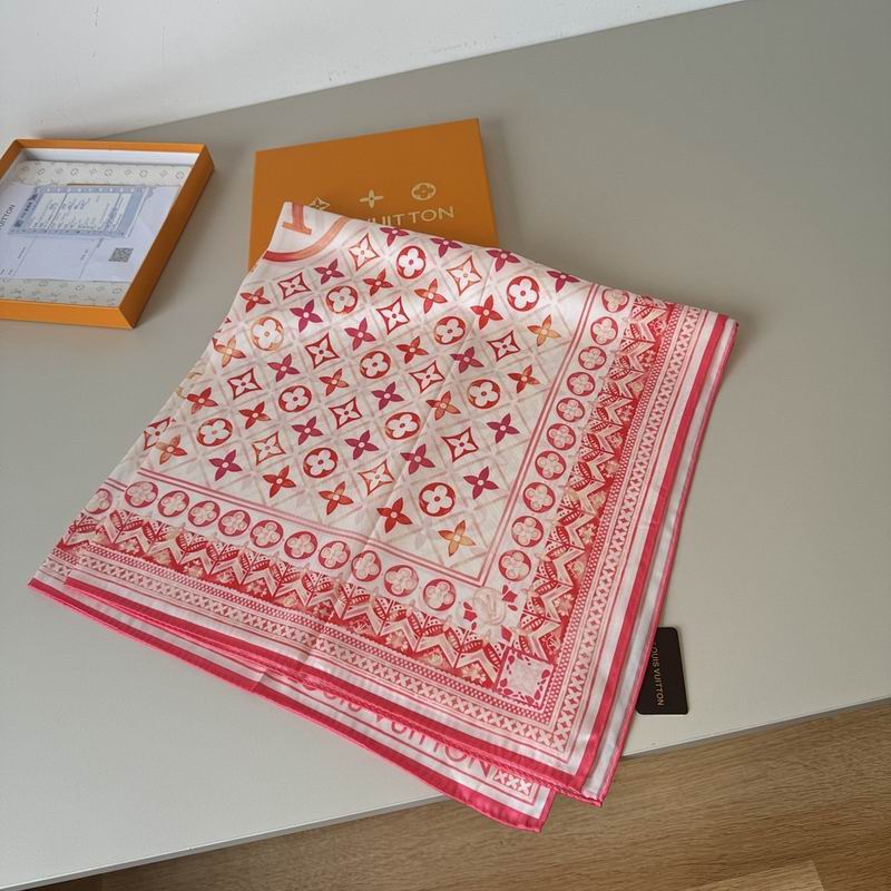 LV silk scarf hm (91)
