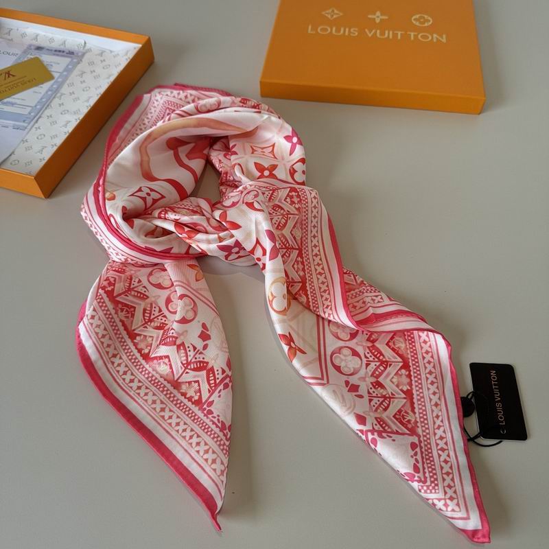 LV silk scarf hm (92)