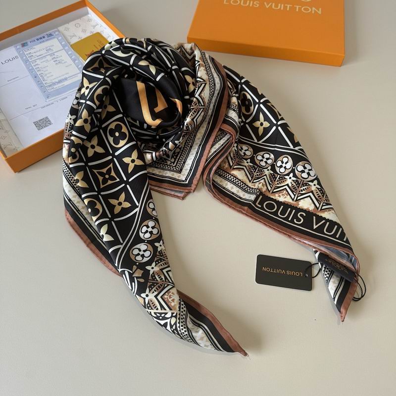 LV silk scarf hm (99)