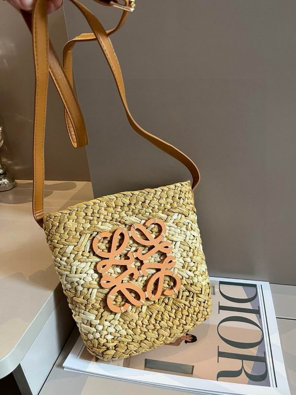 Loewe 20X12cm dx (3)