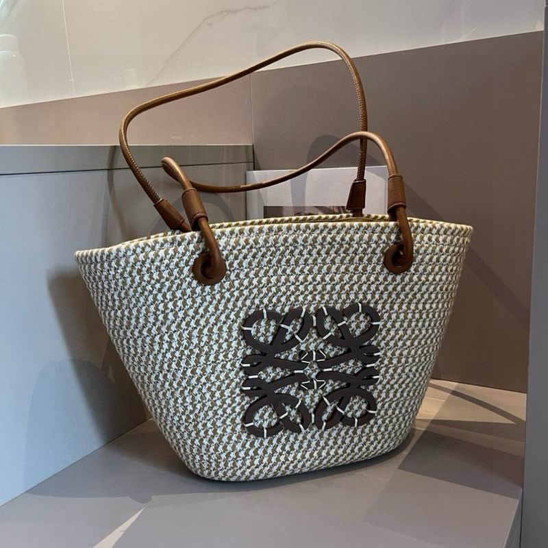 Loewe 40X30cm dx (2)