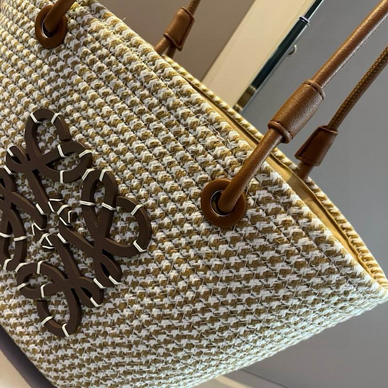 Loewe 40X30cm dx (4)