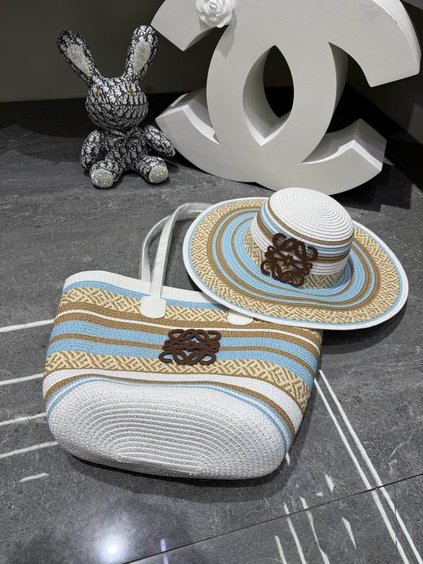 Loewe beach bag hat dx (15)