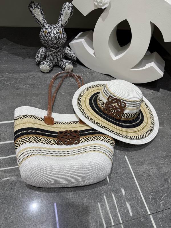 Loewe beach bag hat dx (19)