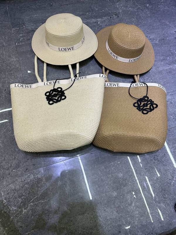 Loewe beach bag hat dx (28)