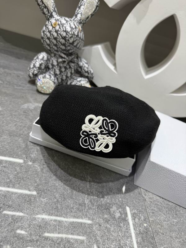 Loewe beret dx (139)