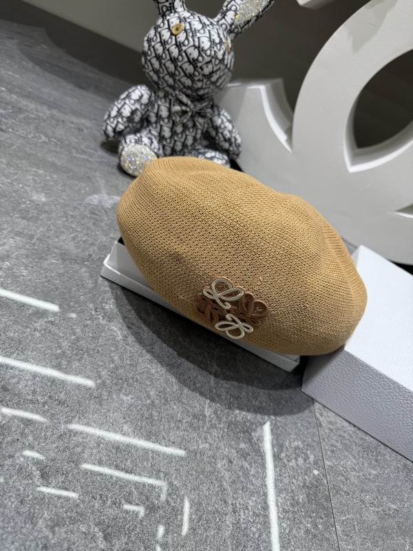 Loewe beret dx (140)