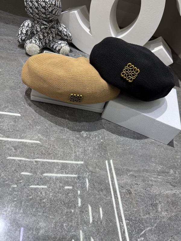 Loewe beret dx (147)