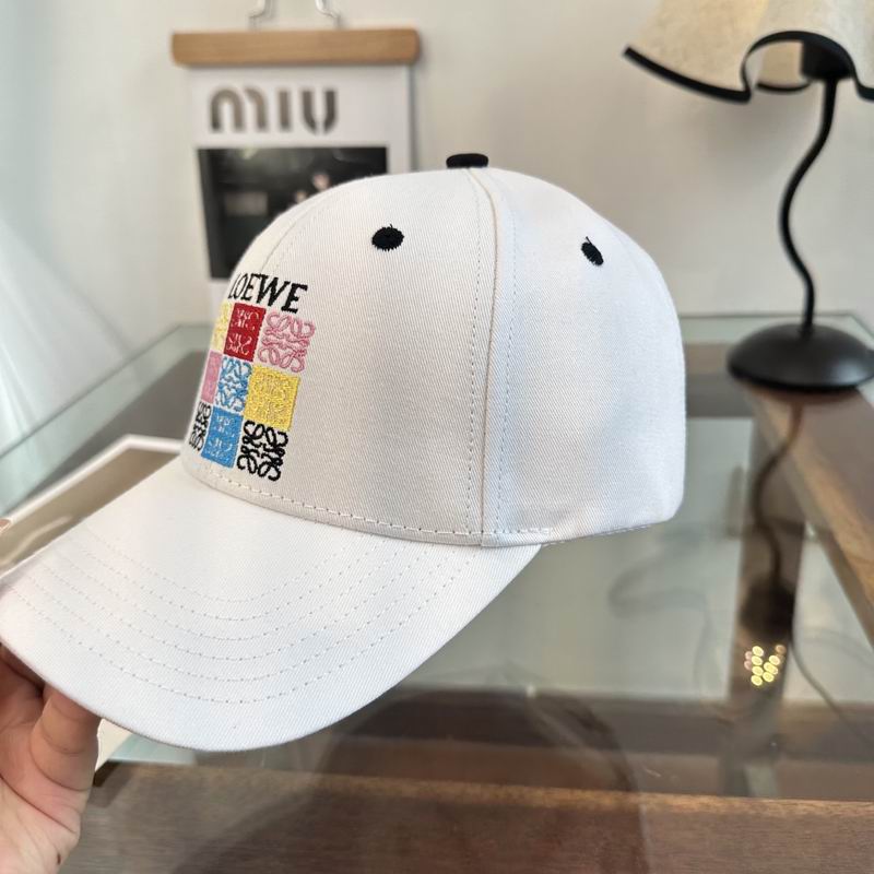 Loewe cap dx (104)