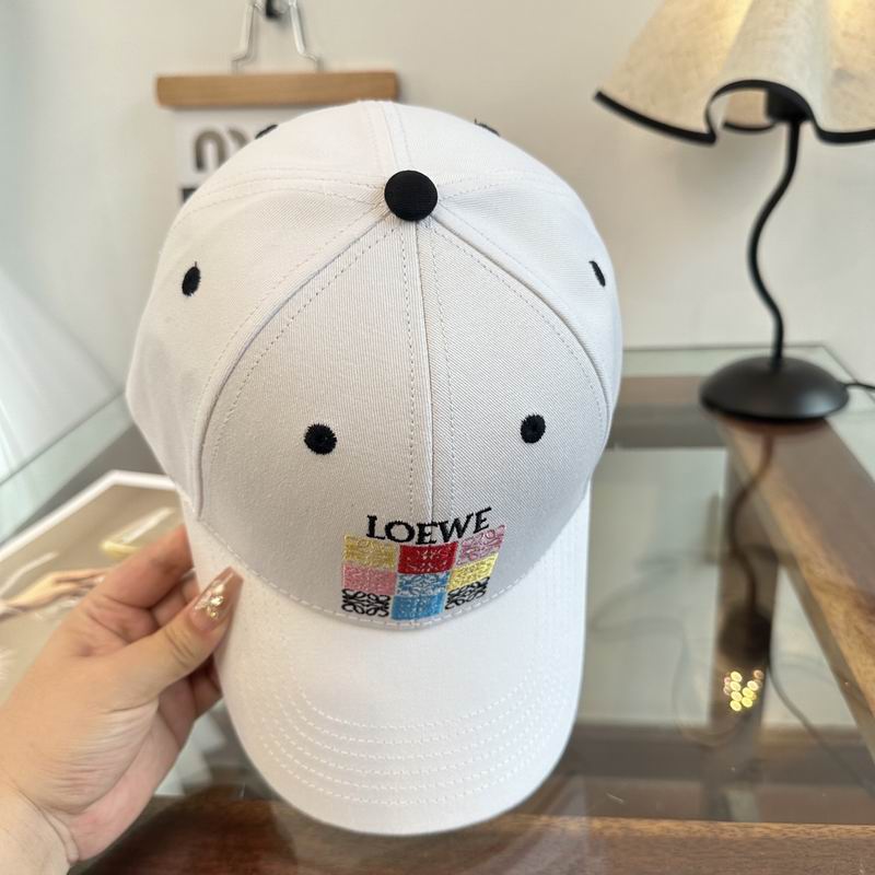 Loewe cap dx (106)