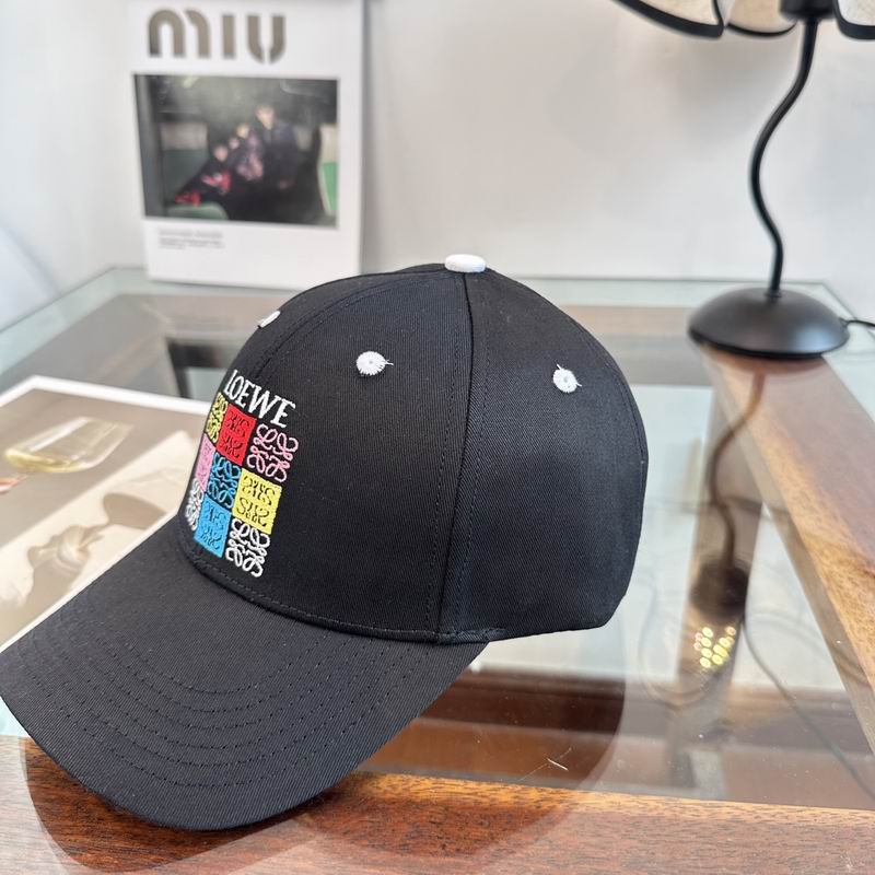 Loewe cap dx (118)