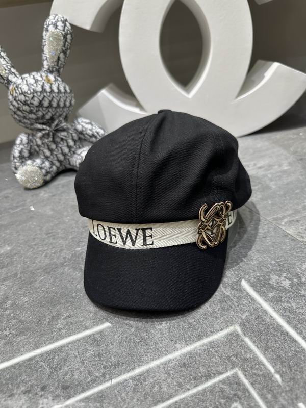 Loewe cap dx (146)