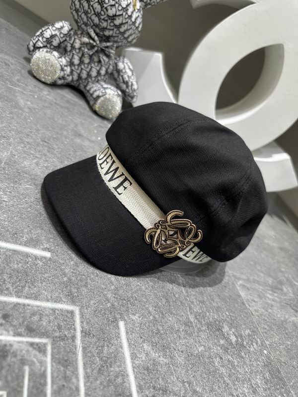 Loewe cap dx (147)