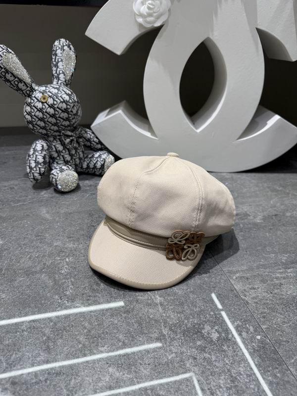 Loewe cap dx (218)