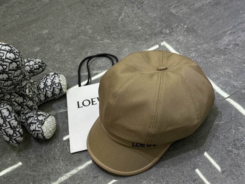 Loewe cap dx (278)