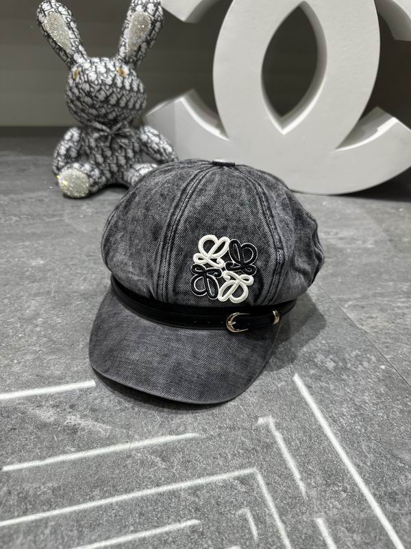 Loewe cap dx (410)
