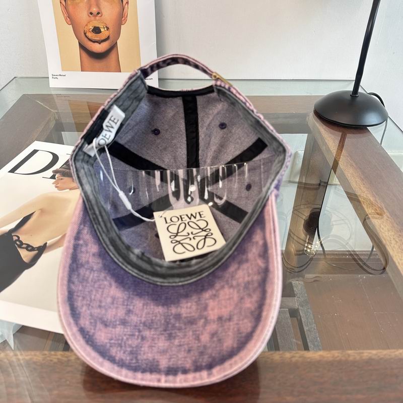 Loewe cap dx (522)