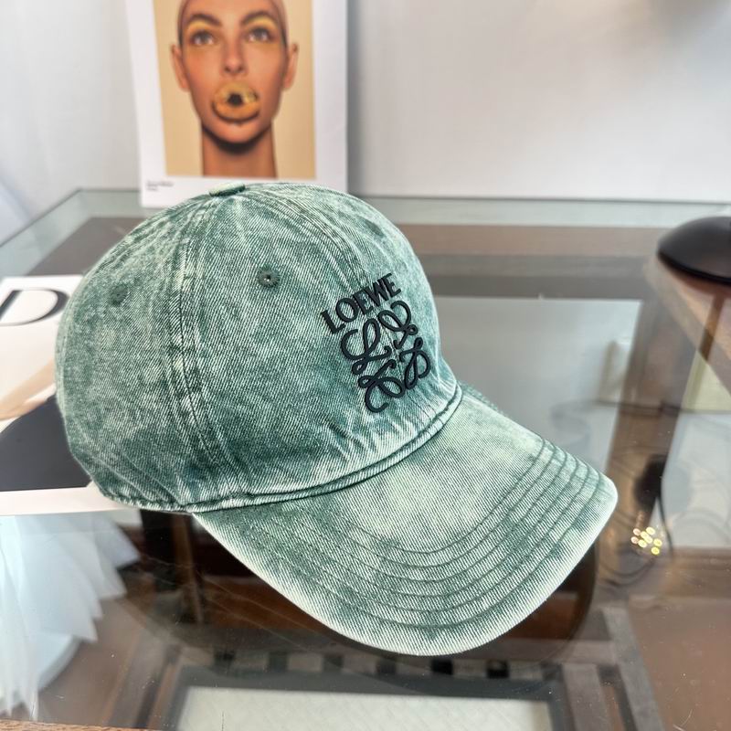 Loewe cap dx (538)