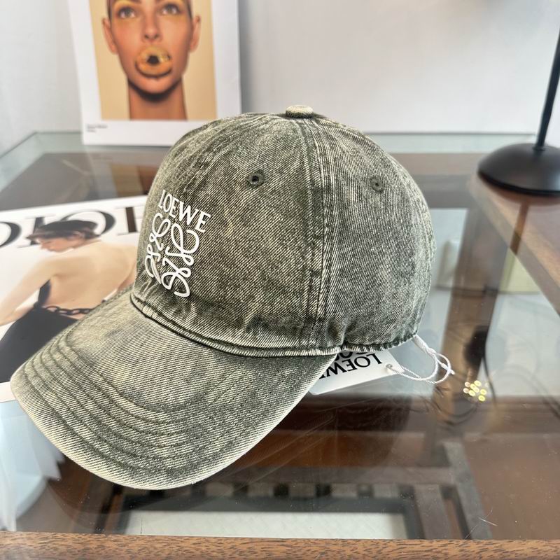 Loewe cap dx (546)