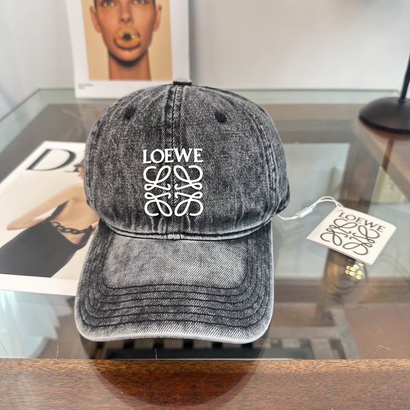 Loewe cap dx (558)