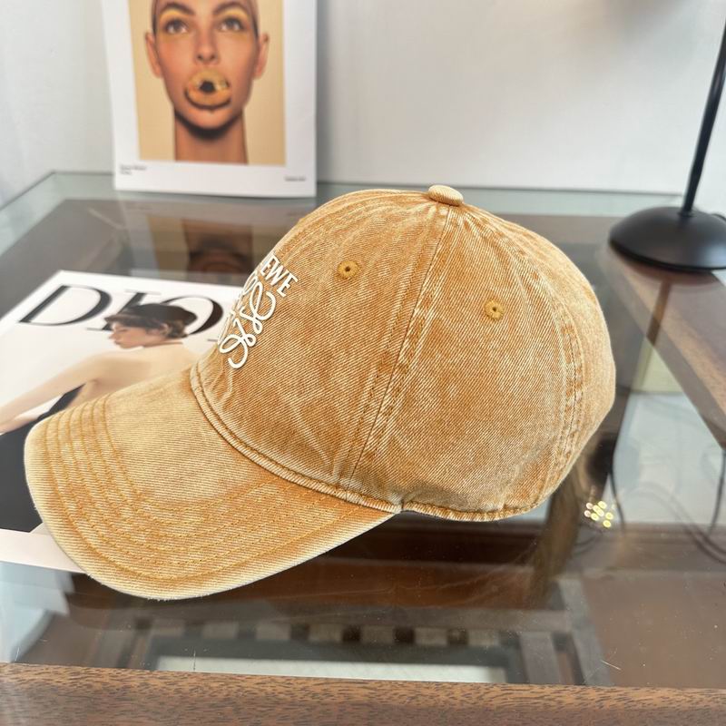 Loewe cap dx (575)