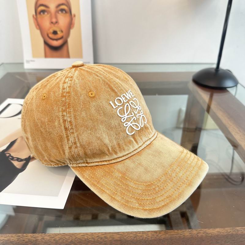 Loewe cap dx (576)