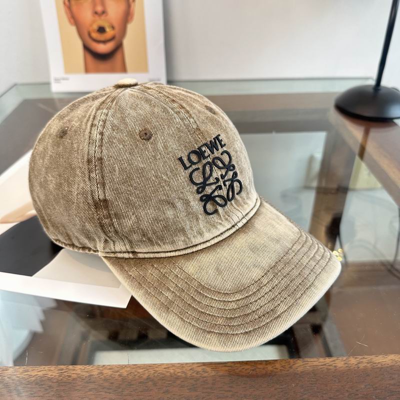 Loewe cap dx (585)