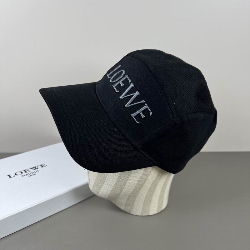 Loewe cap dx (62)