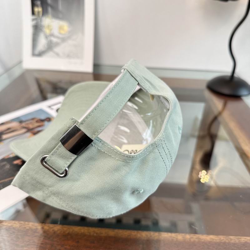 Loewe cap dx (664)