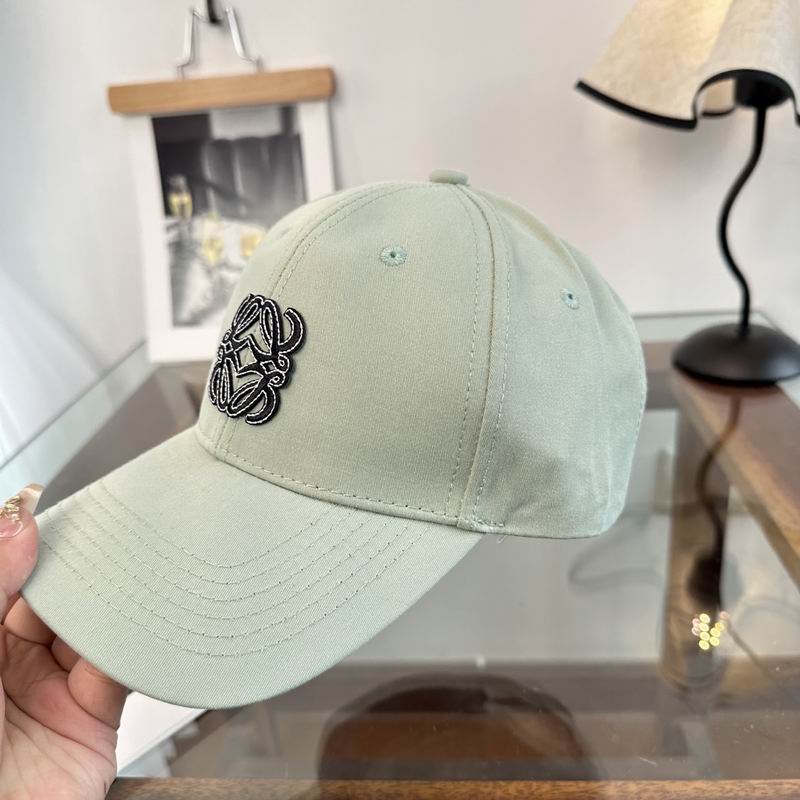 Loewe cap dx (666)