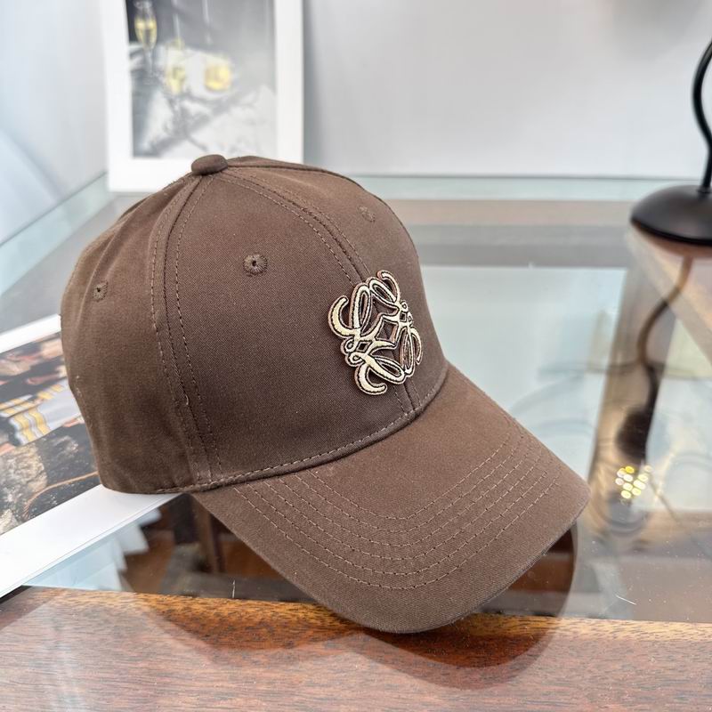 Loewe cap dx (681)