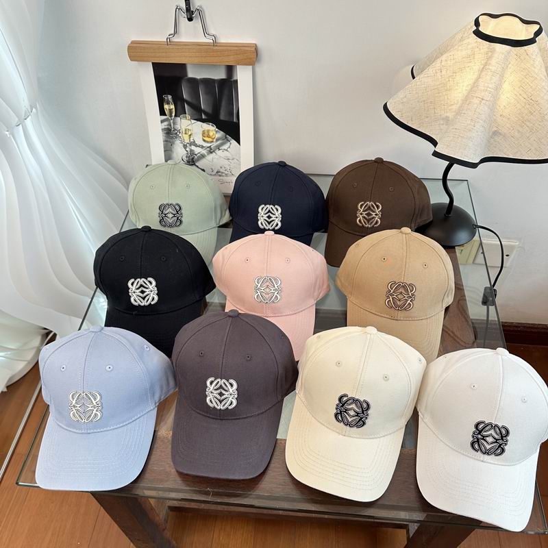 Loewe cap dx (692)