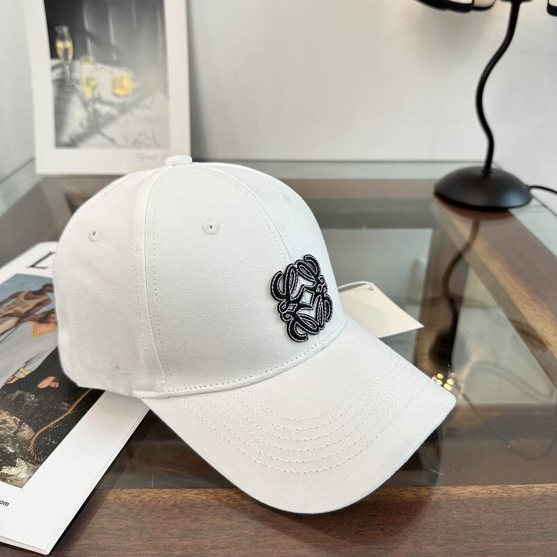 Loewe cap dx (700)