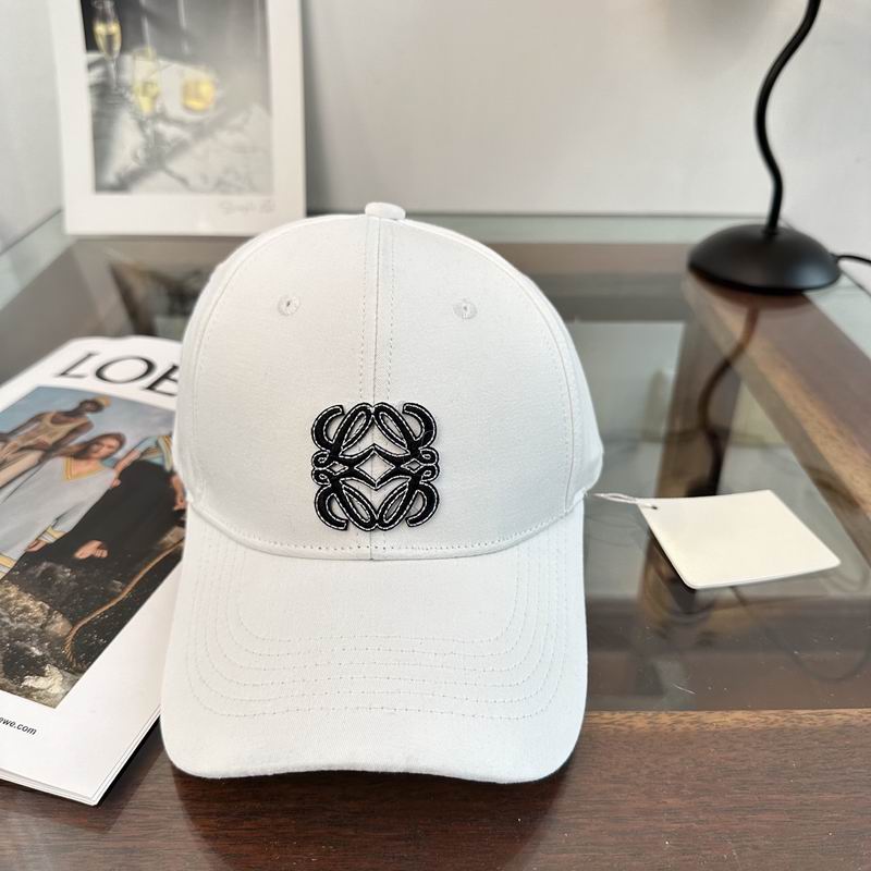 Loewe cap dx (701)