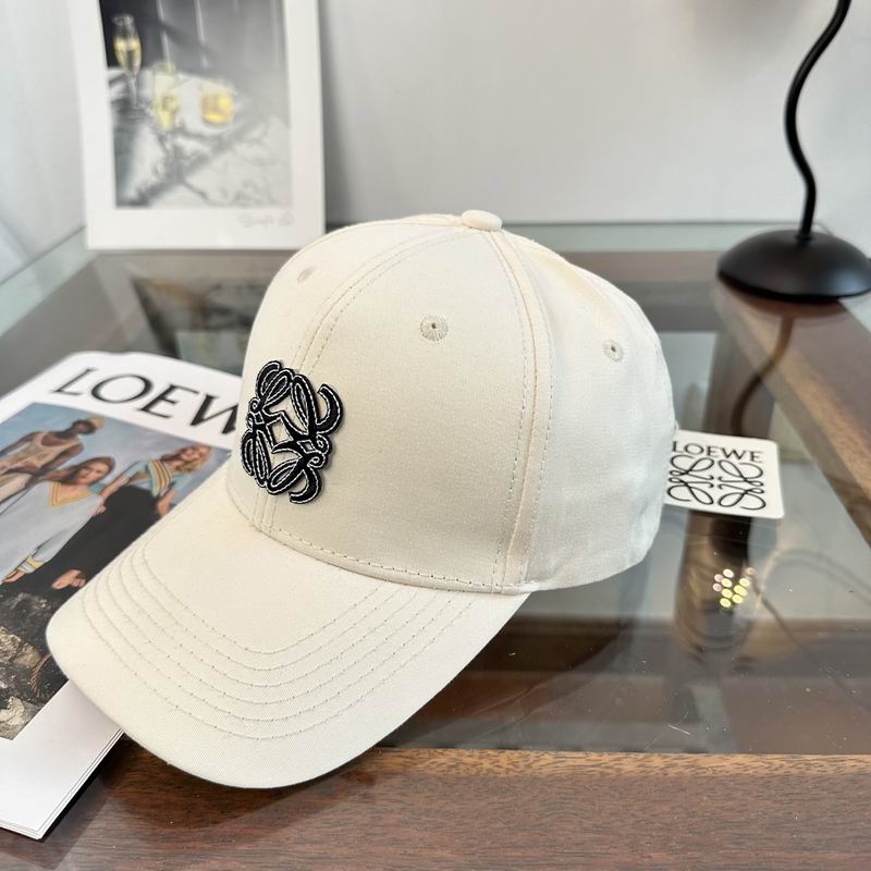 Loewe cap dx (708)