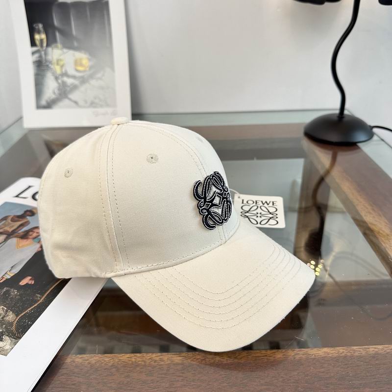 Loewe cap dx (709)
